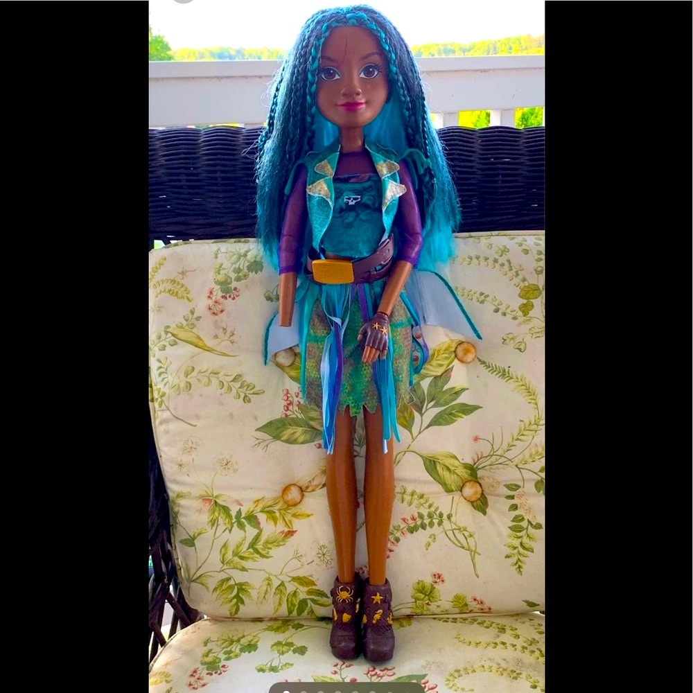 Disney’s Descendants Just Play 27” Anne McClain Doll